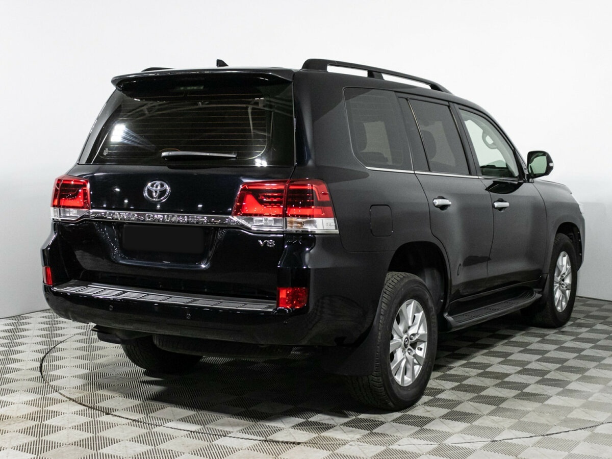 Купить Toyota Land Cruiser с пробегом. Фото: #3
