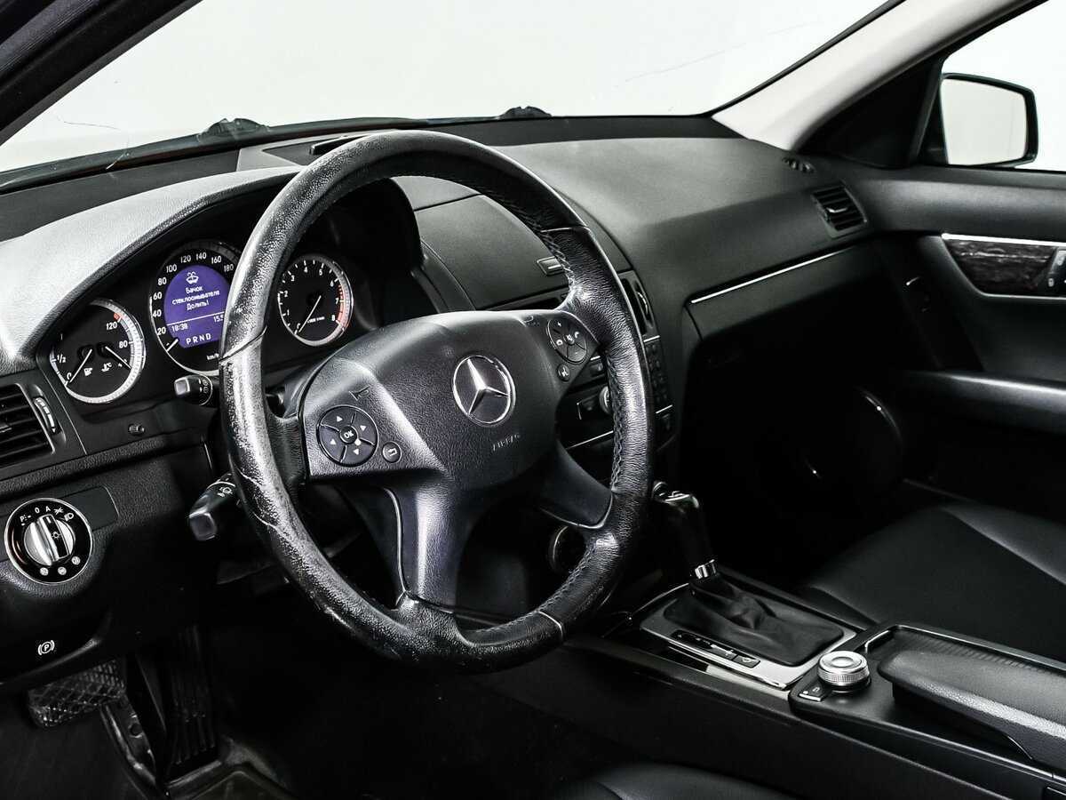 Купить Mercedes-Benz C-Класс с пробегом. Фото: #11