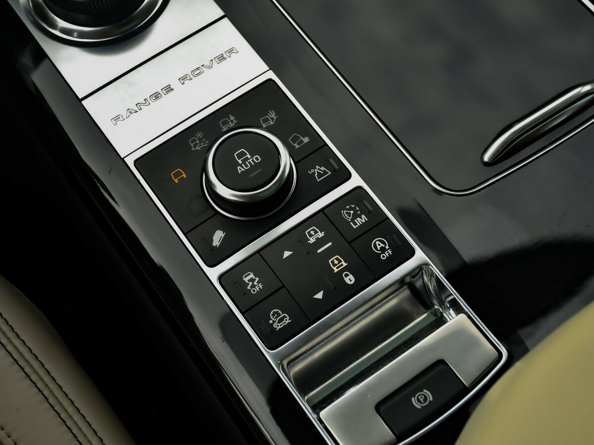 Купить Land Rover Range Rover с пробегом. Фото: #20
