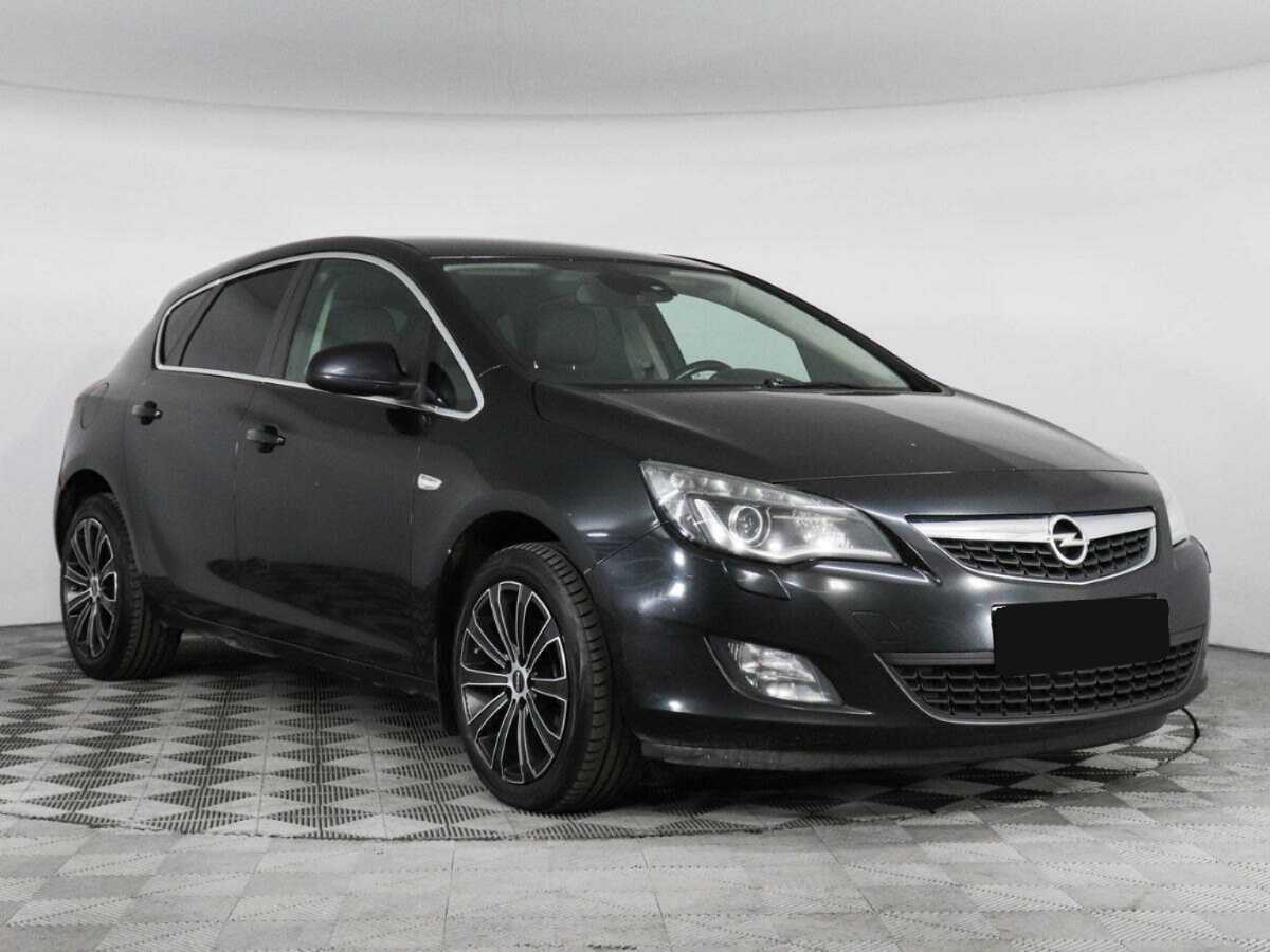 Купить Opel Astra с пробегом. Фото: #2