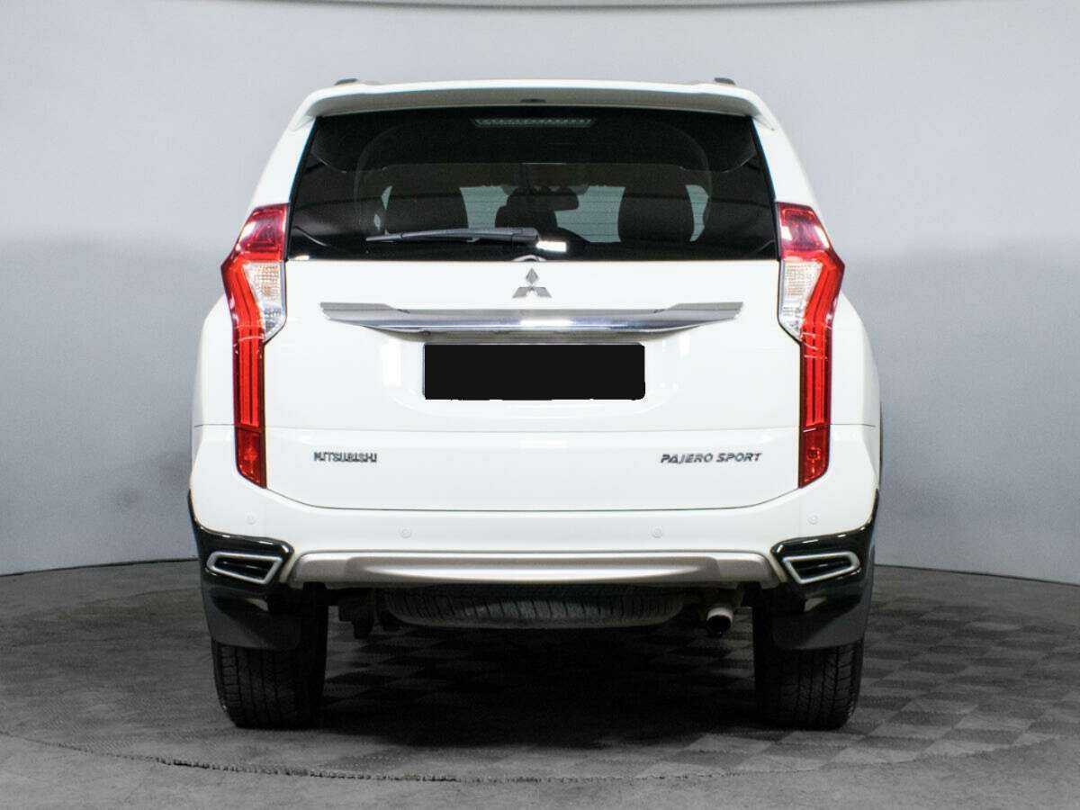 Купить Mitsubishi Pajero Sport с пробегом. Фото: #4