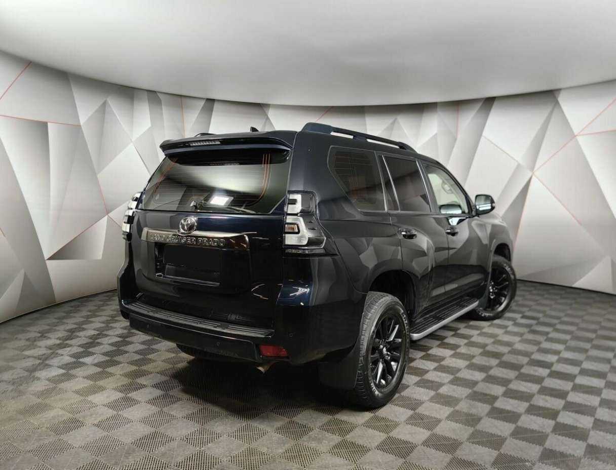 Купить Toyota Land Cruiser Prado с пробегом. Фото: #1