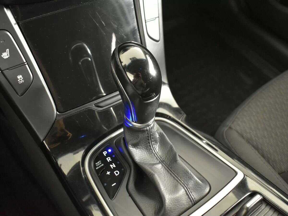Купить Hyundai i40 с пробегом. Фото: #12
