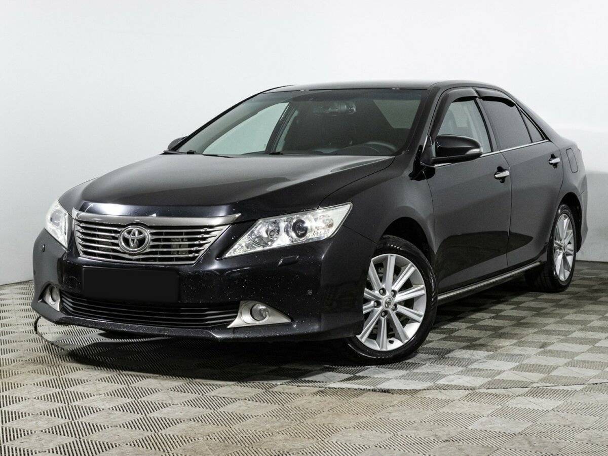 Купить Toyota Camry с пробегом. Посмотреть фото