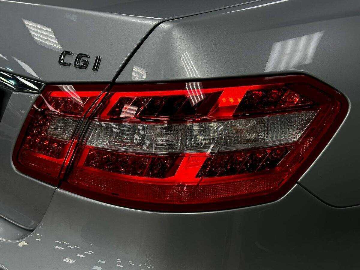 Купить Mercedes-Benz E-Класс с пробегом. Фото: #14
