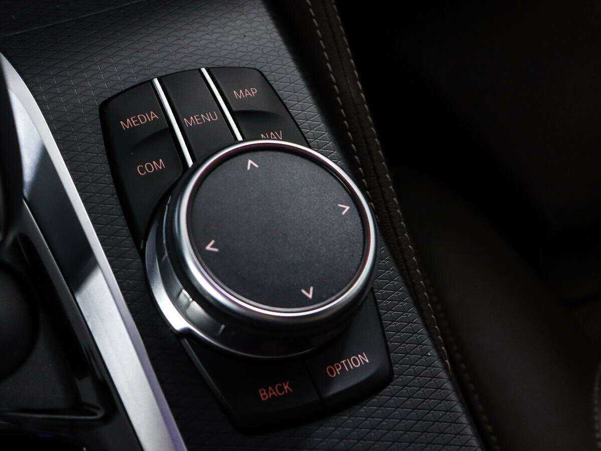 Купить BMW 6 серии с пробегом. Фото: #29