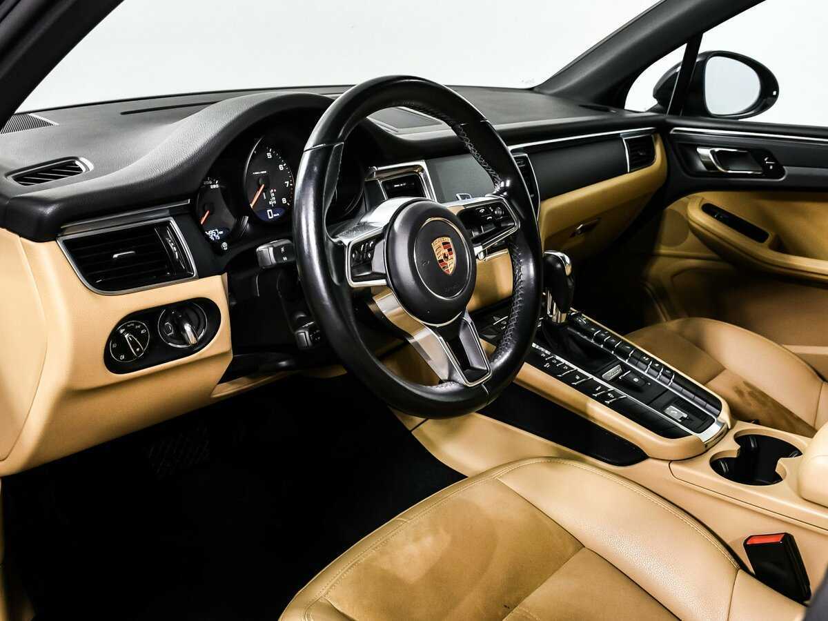 Купить Porsche Macan с пробегом. Фото: #11