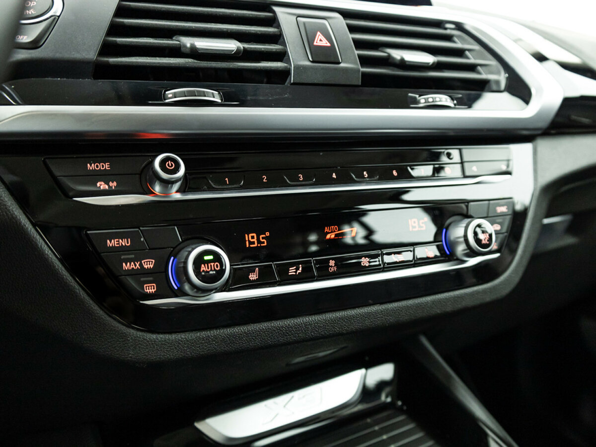 Купить BMW X3 с пробегом. Фото: #18