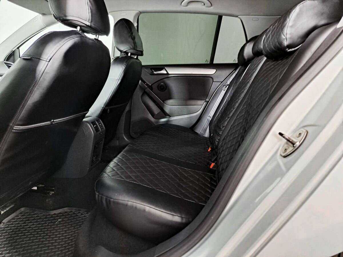 Купить Volkswagen Golf с пробегом. Фото: #11