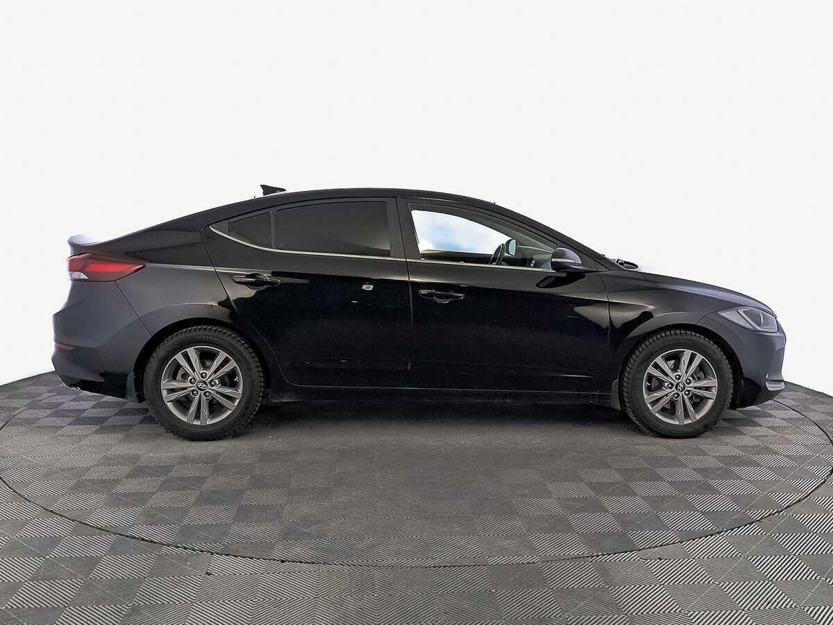 Купить Hyundai Elantra с пробегом. Фото: #3