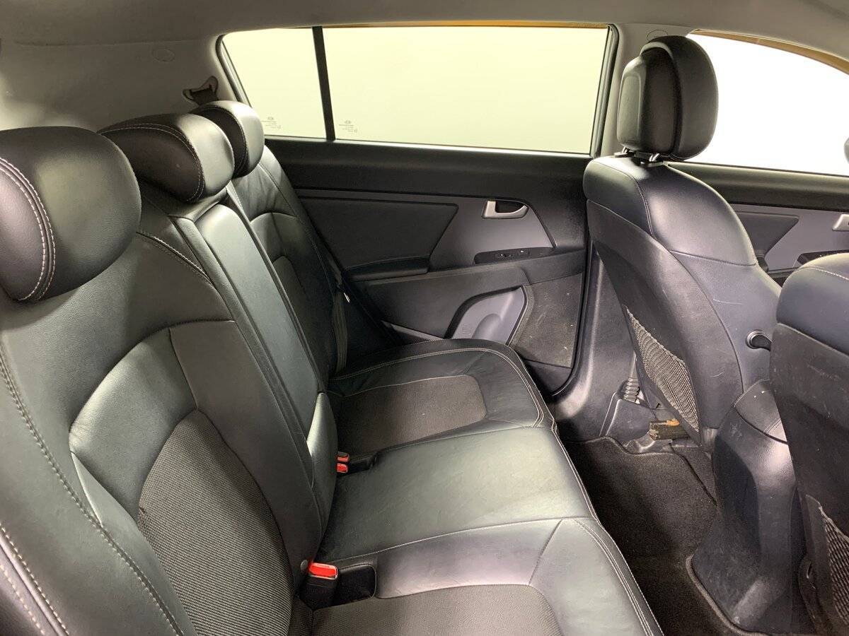 Купить Kia Sportage с пробегом. Фото: #15