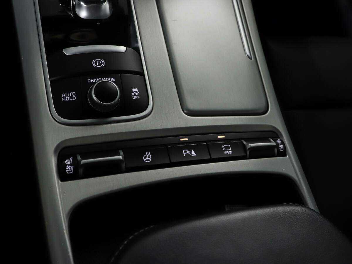 Купить Kia Stinger с пробегом. Фото: #18