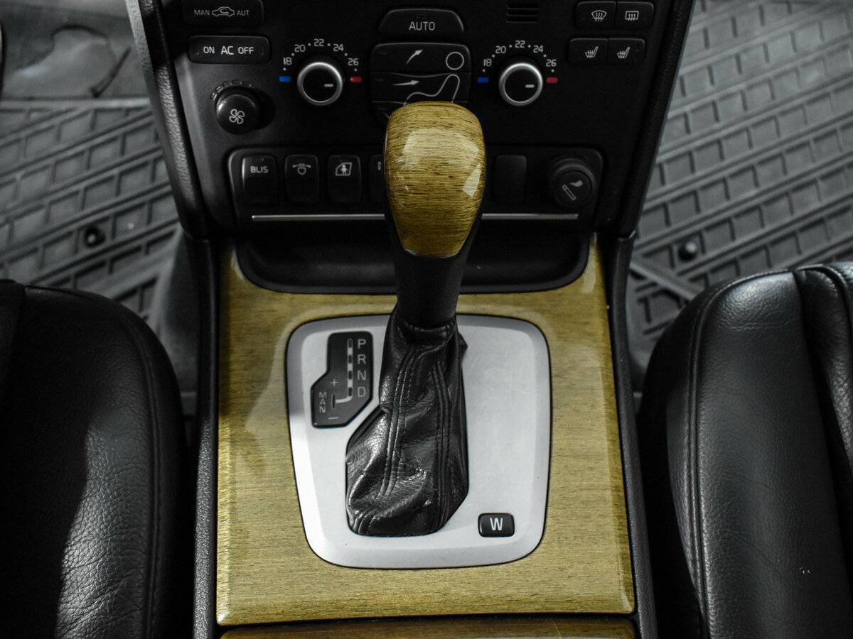 Купить Volvo XC90 с пробегом. Фото: #7