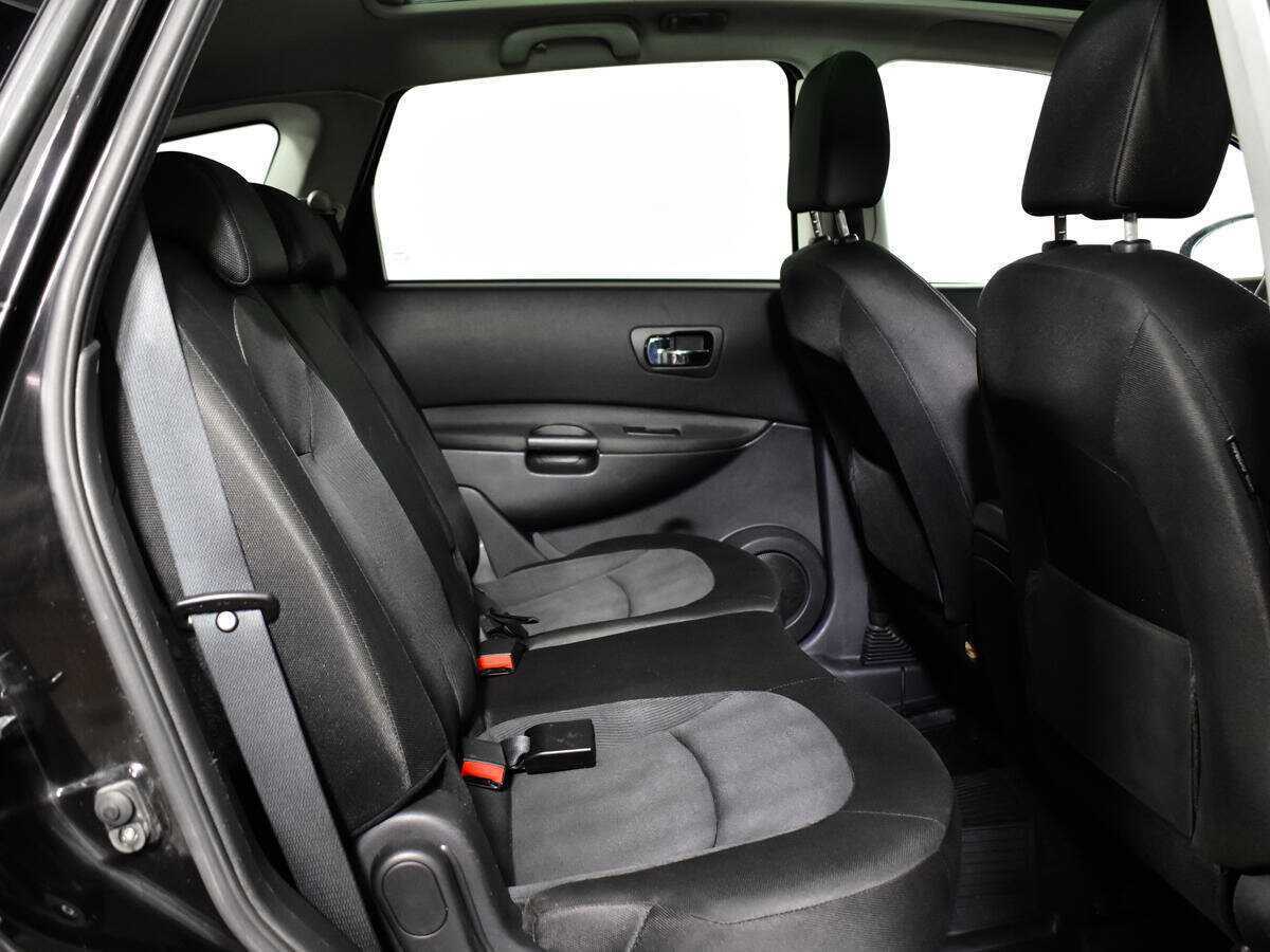 Купить Nissan Qashqai+2 с пробегом. Фото: #8