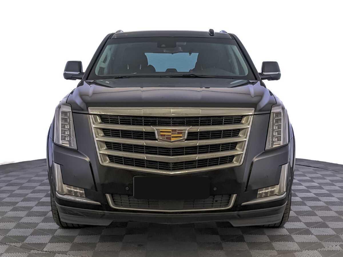 Купить Cadillac Escalade с пробегом. Фото: #1