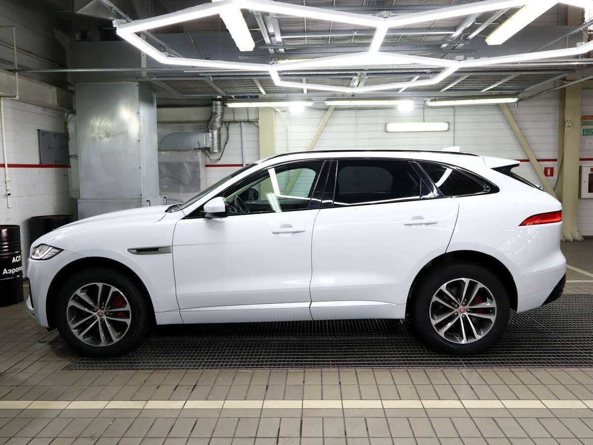 Купить Jaguar F-Pace с пробегом. Фото: #4