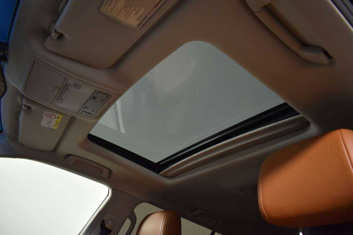 Купить Lexus LX с пробегом. Фото: #4