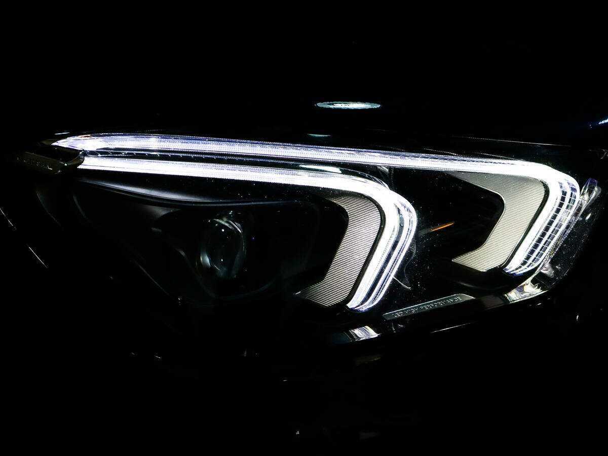 Купить Mercedes-Benz GLE с пробегом. Фото: #13