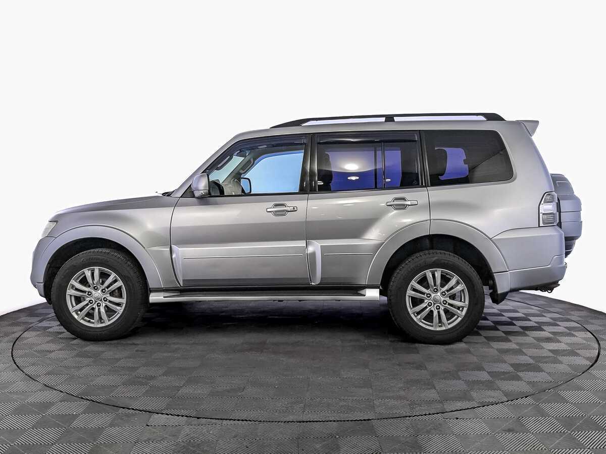 Купить Mitsubishi Pajero с пробегом. Фото: #7