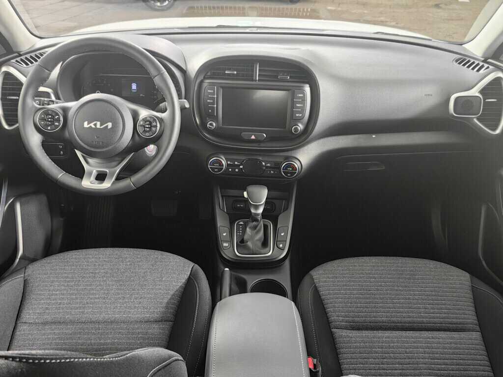 Купить Kia Soul с пробегом. Фото: #9