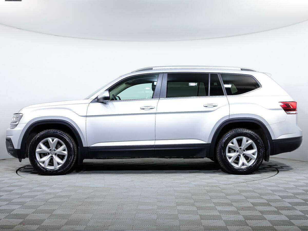 Купить Volkswagen Teramont с пробегом. Фото: #7