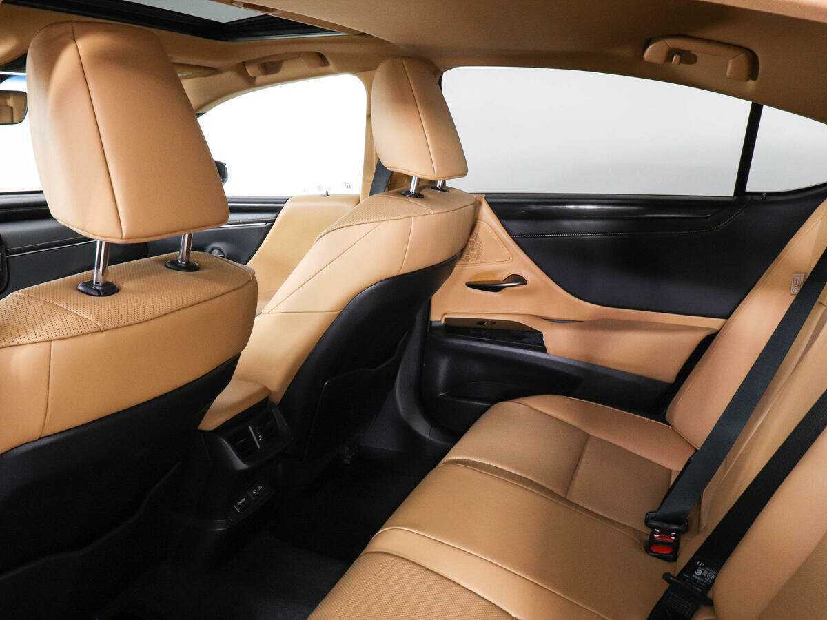 Купить Lexus ES с пробегом. Фото: #11