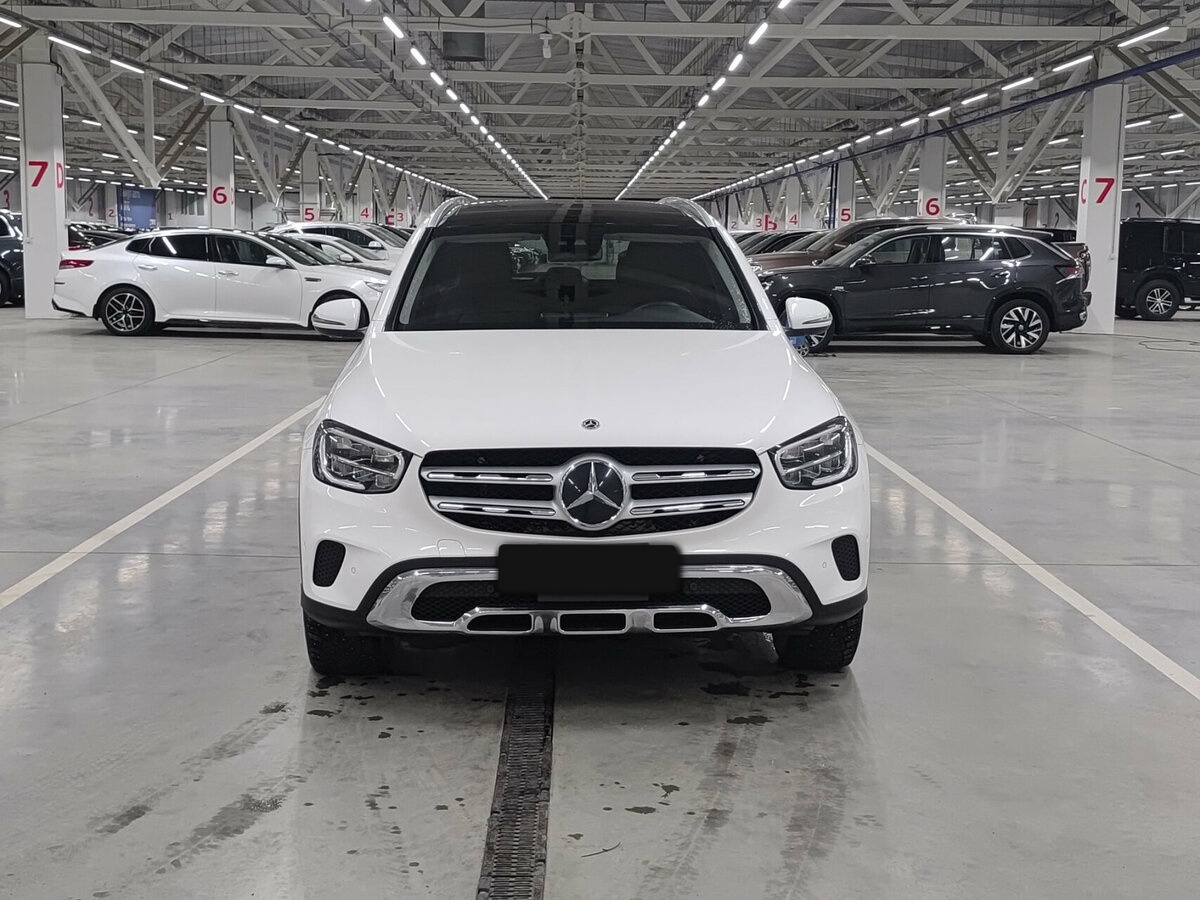 Купить Mercedes-Benz GLC с пробегом. Фото: #1