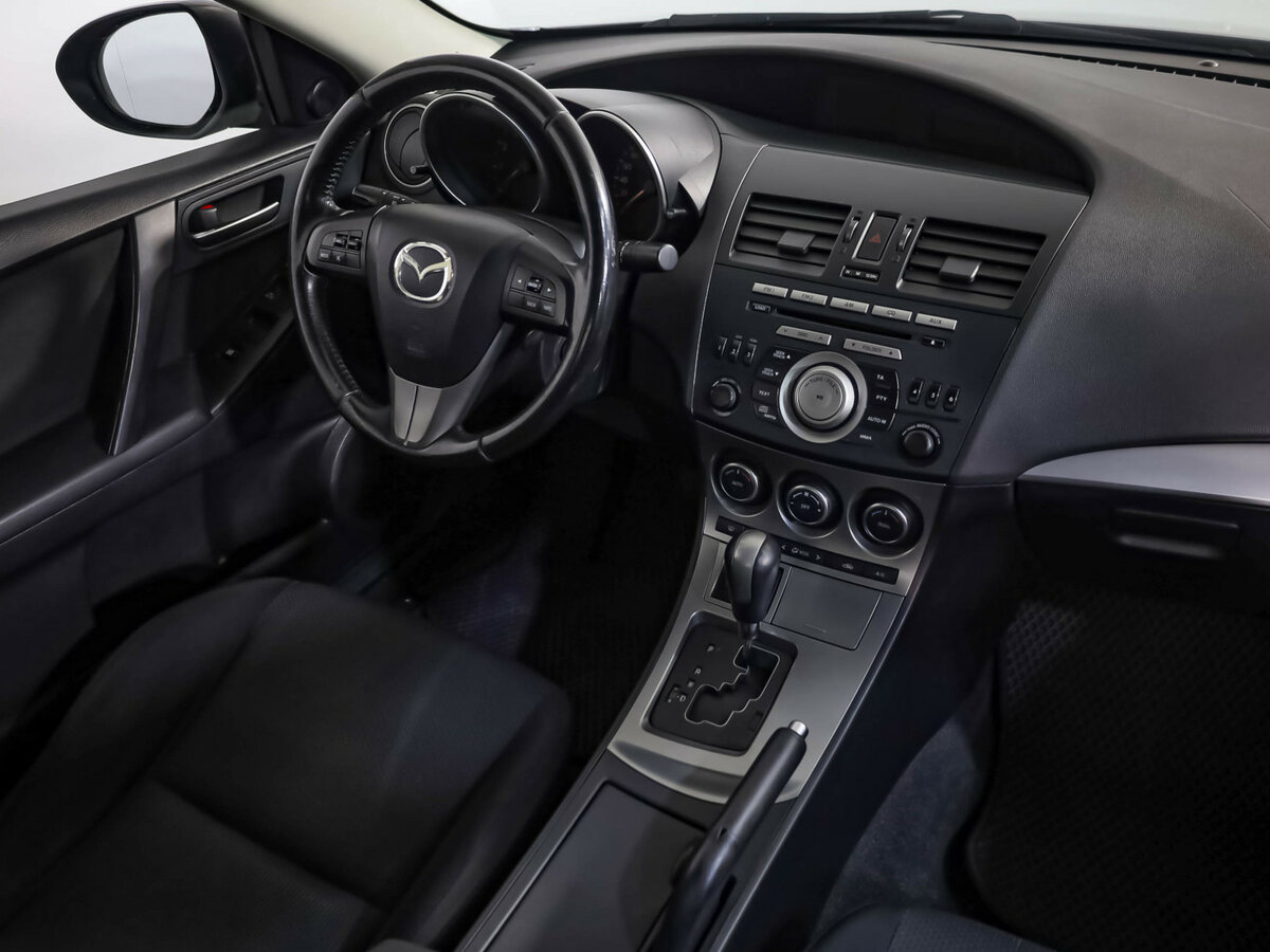 Купить Mazda 3 с пробегом. Фото: #6