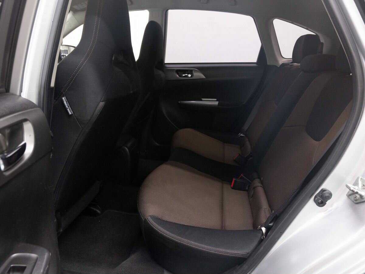 Купить Subaru Impreza с пробегом. Фото: #10