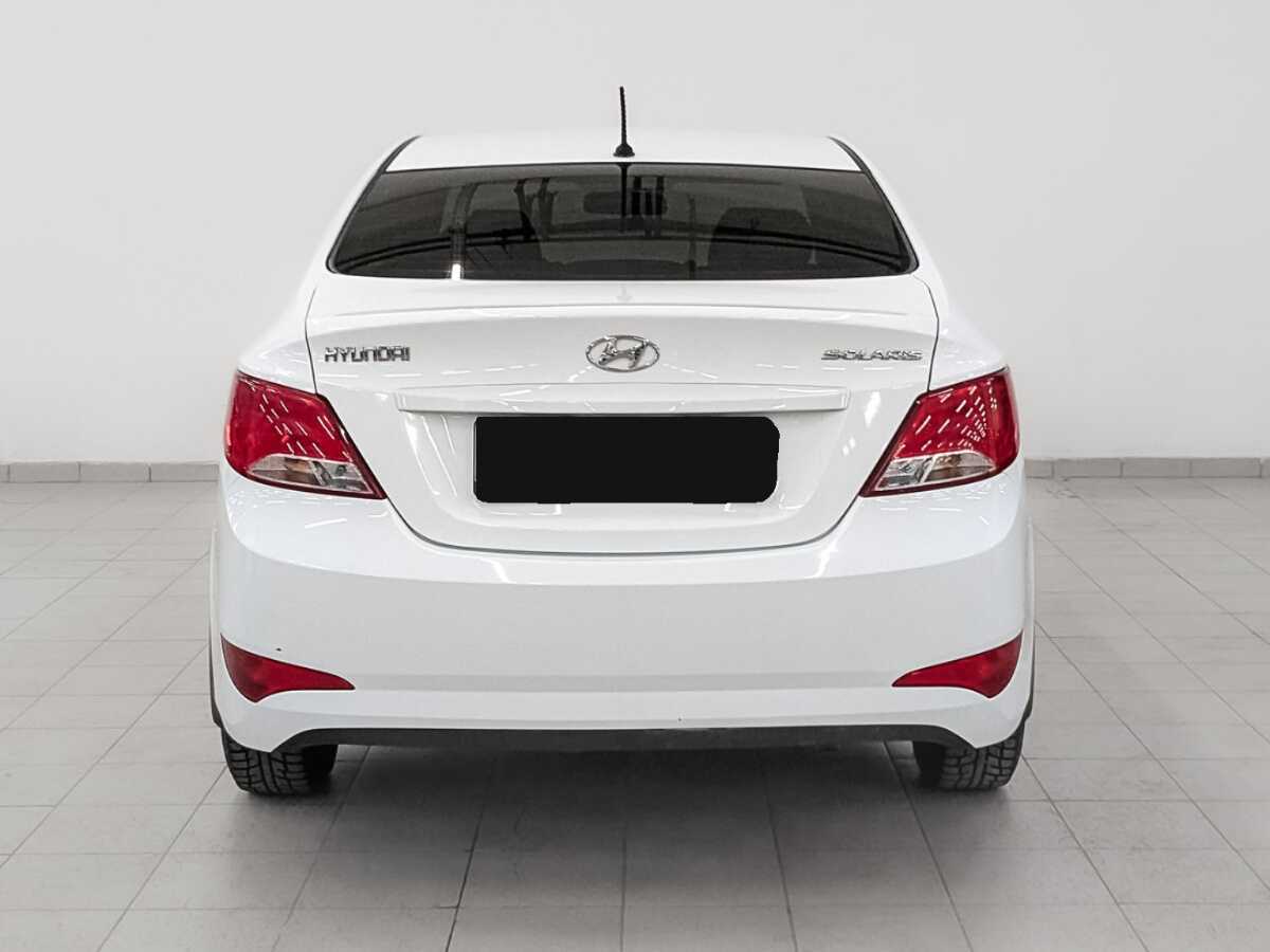 Купить Hyundai Solaris с пробегом. Фото: #5