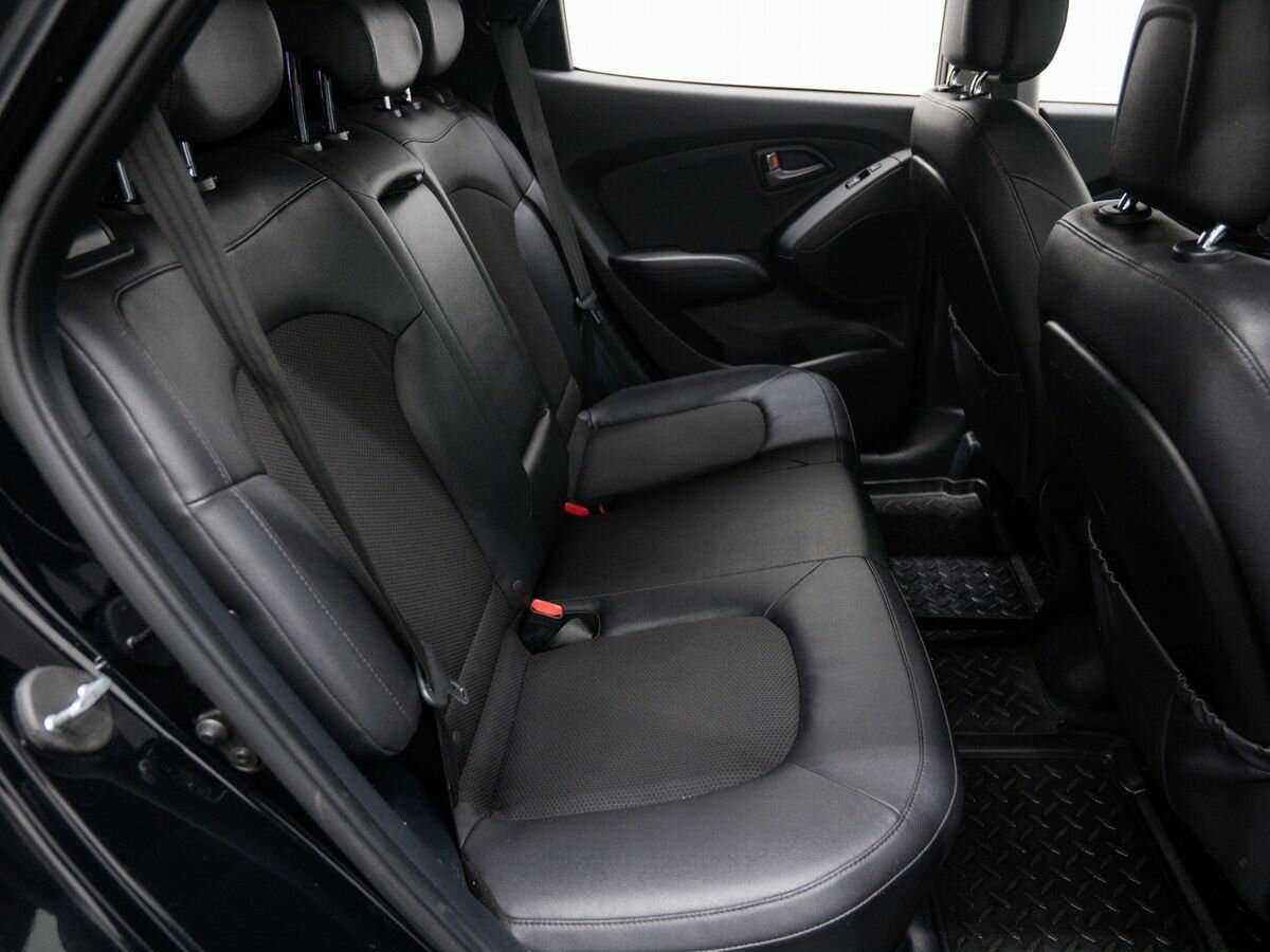 Купить Hyundai ix35 с пробегом. Фото: #9