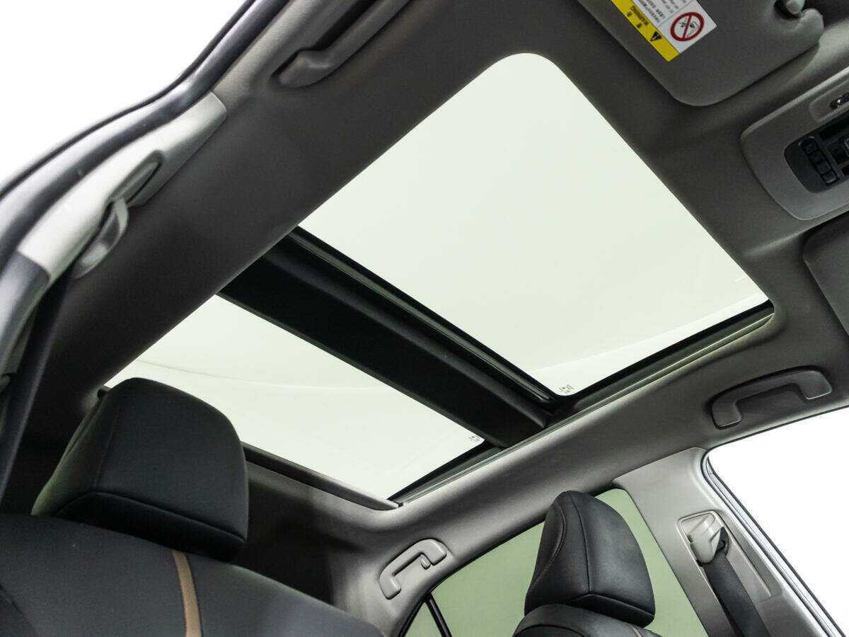 Купить Toyota Camry с пробегом. Фото: #20
