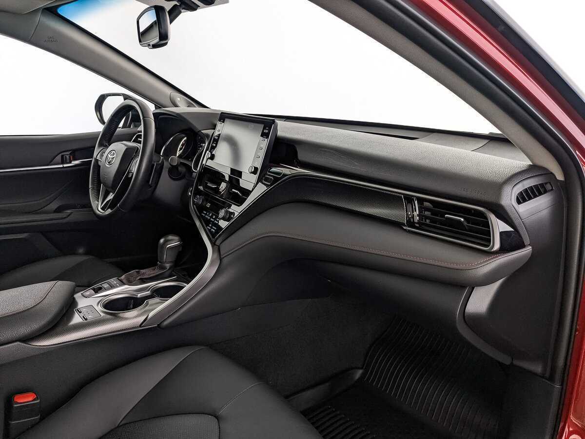 Купить Toyota Camry с пробегом. Фото: #10
