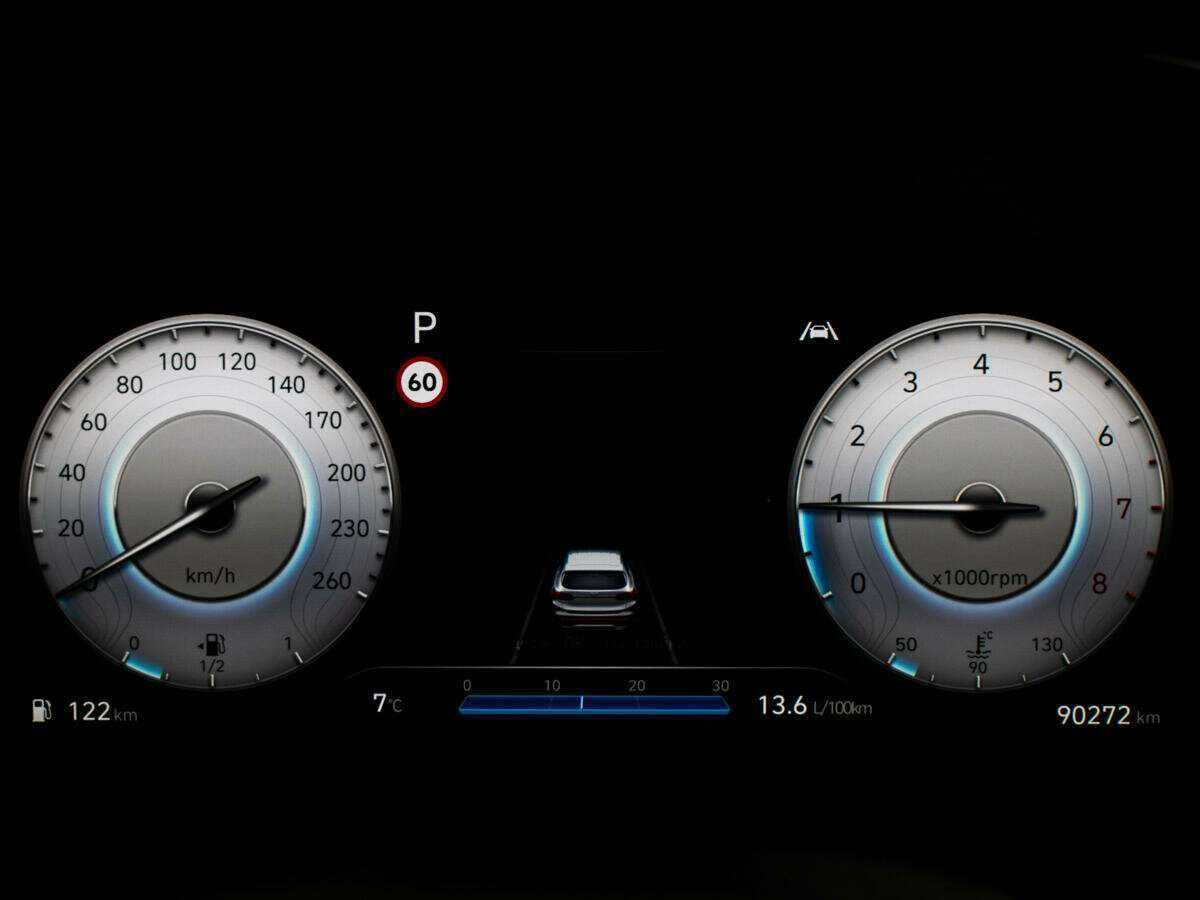 Купить Hyundai Santa Fe с пробегом. Фото: #11
