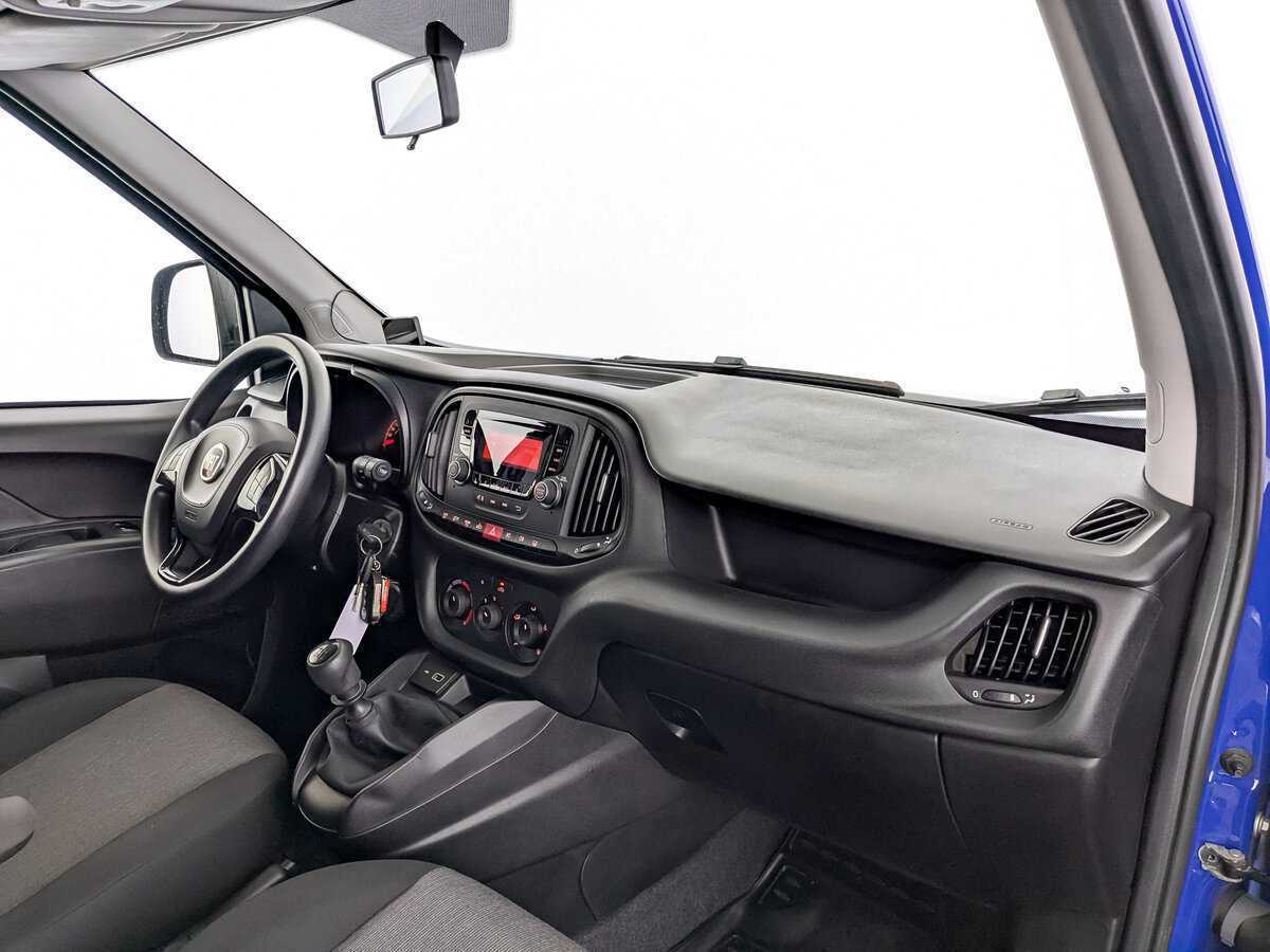 Купить Fiat Doblo с пробегом. Фото: #10