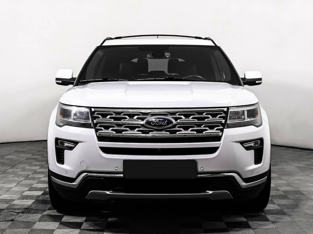 Купить Ford Explorer с пробегом. Фото: #1