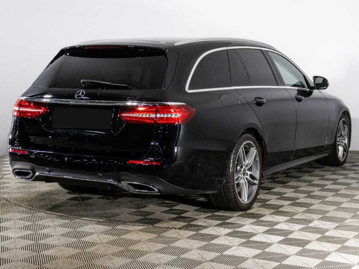 Купить Mercedes-Benz E-Класс с пробегом. Фото: #4
