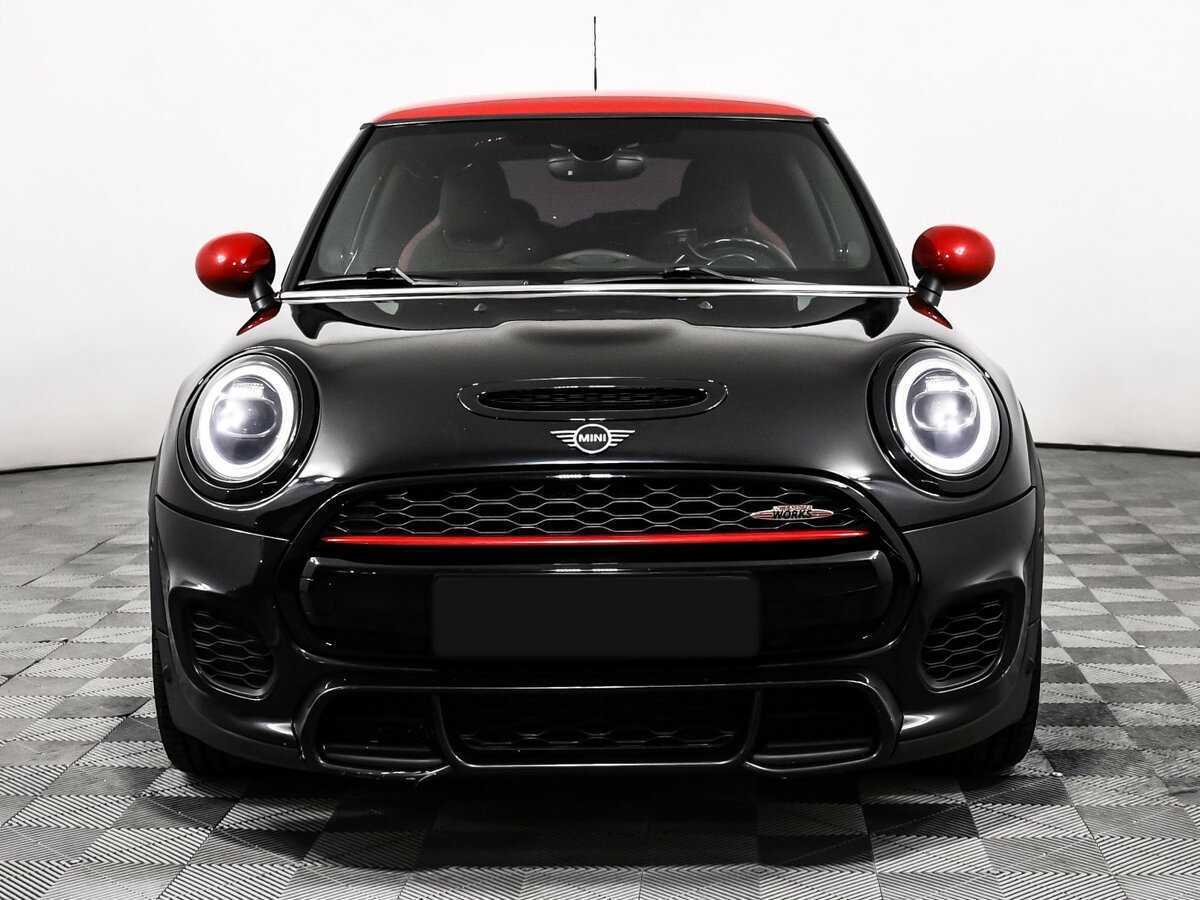 Купить Mini Hatch с пробегом. Фото: #1