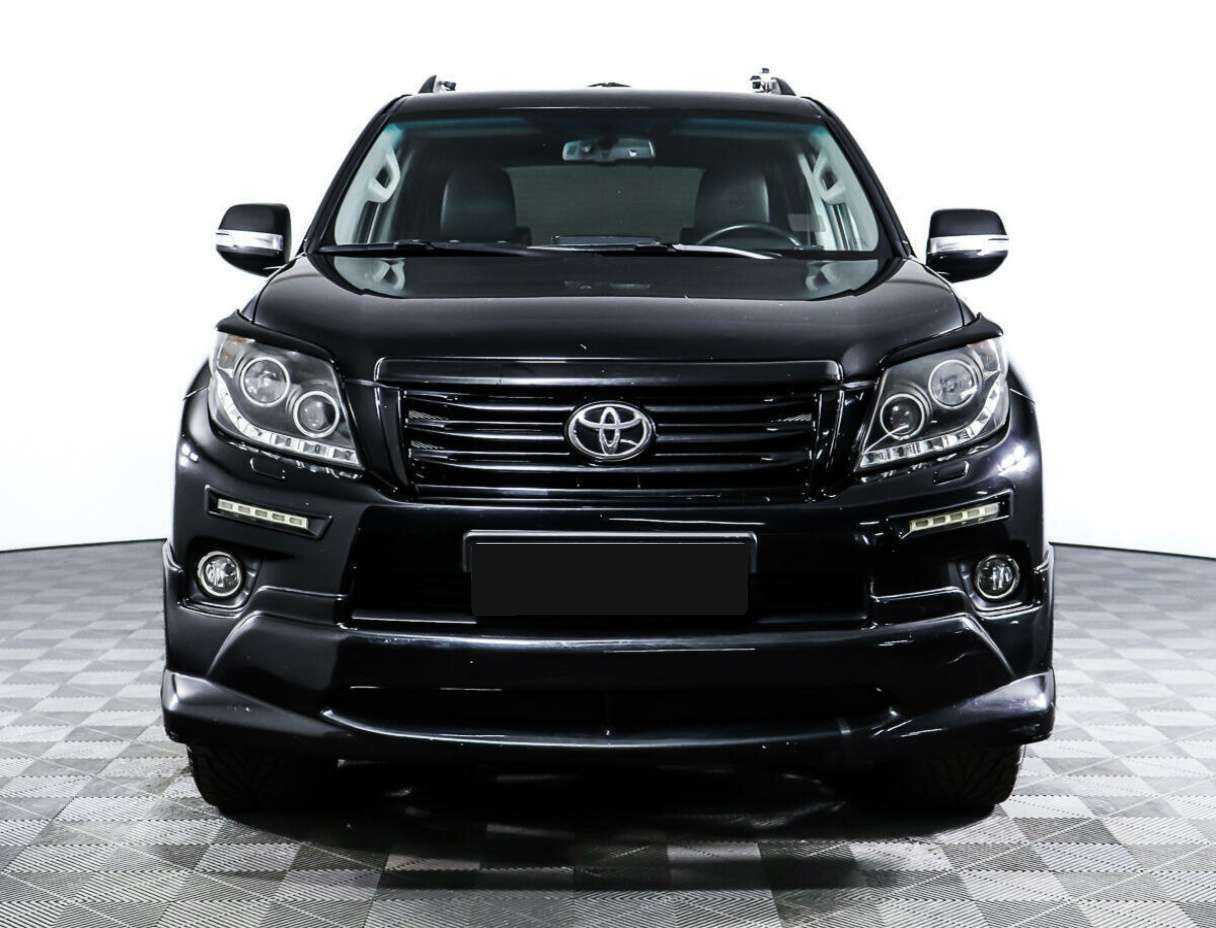 Купить Toyota Land Cruiser Prado с пробегом. Фото: #1
