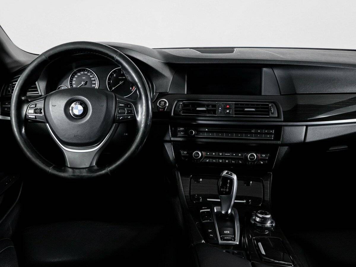 Купить BMW 5 серии с пробегом. Фото: #11