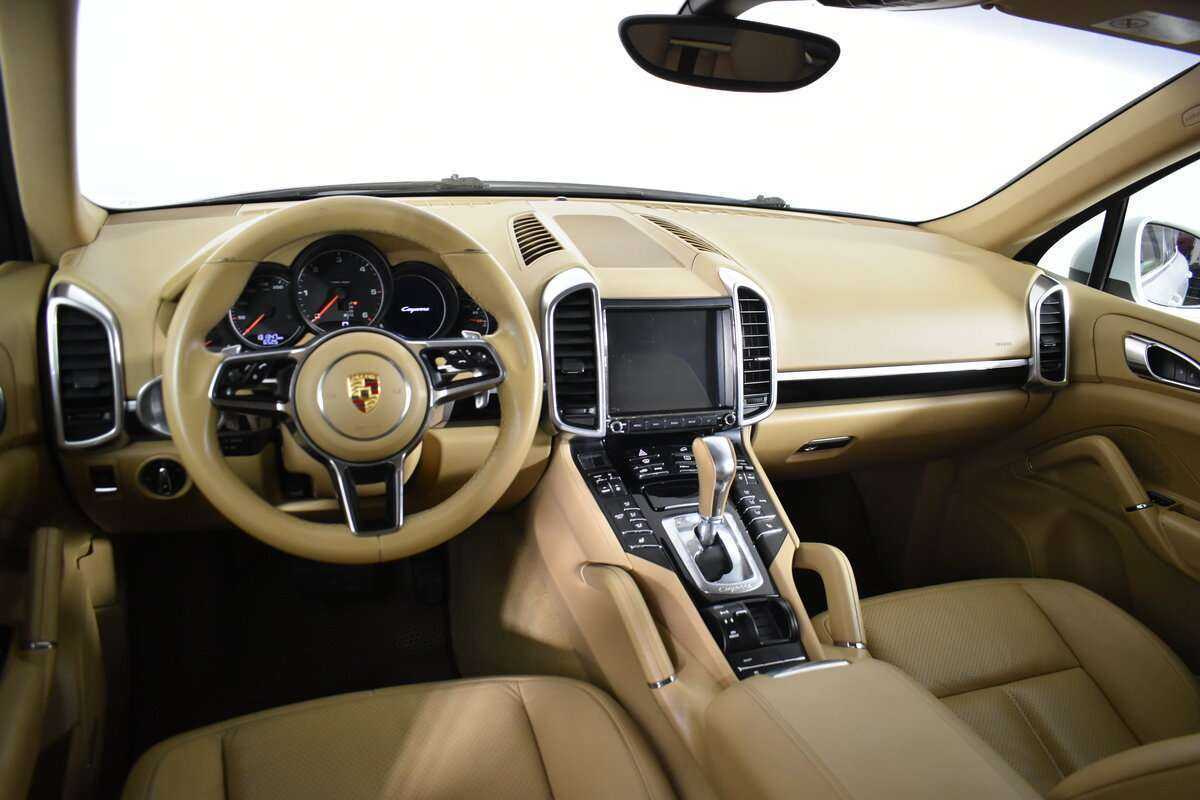 Купить Porsche Cayenne с пробегом. Фото: #8