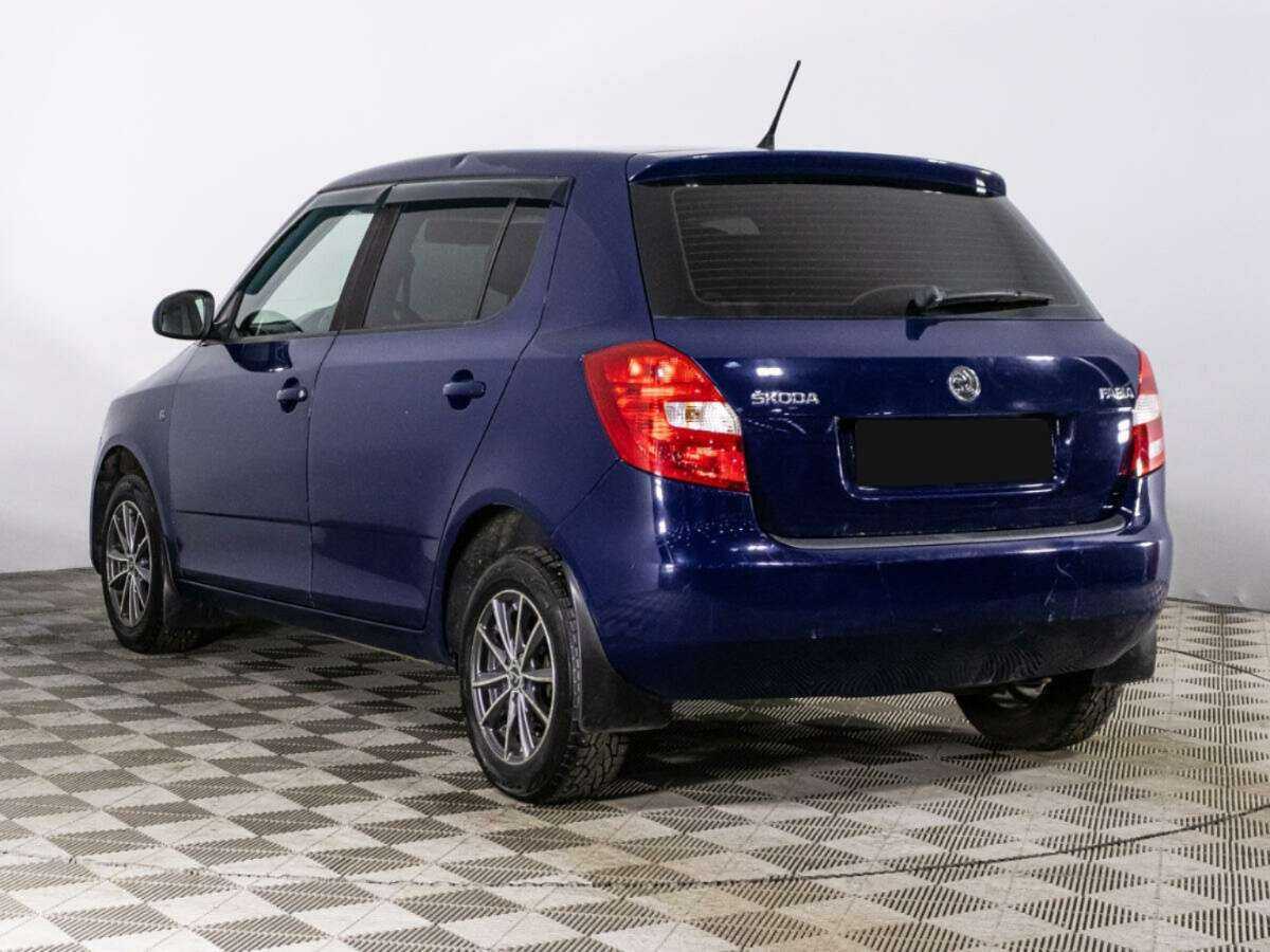 Купить Skoda Fabia с пробегом. Фото: #6