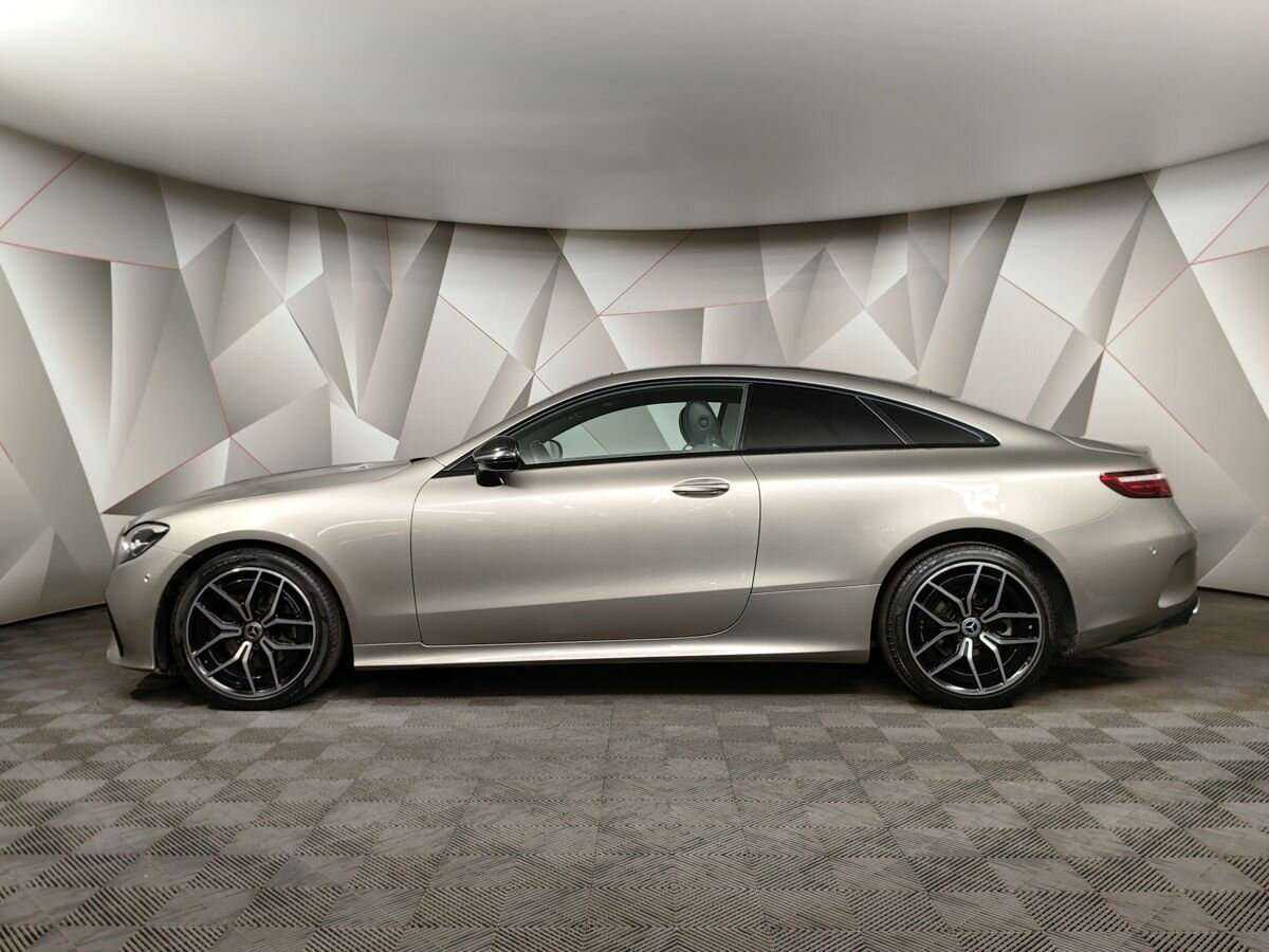 Купить Mercedes-Benz E-Класс с пробегом. Фото: #4