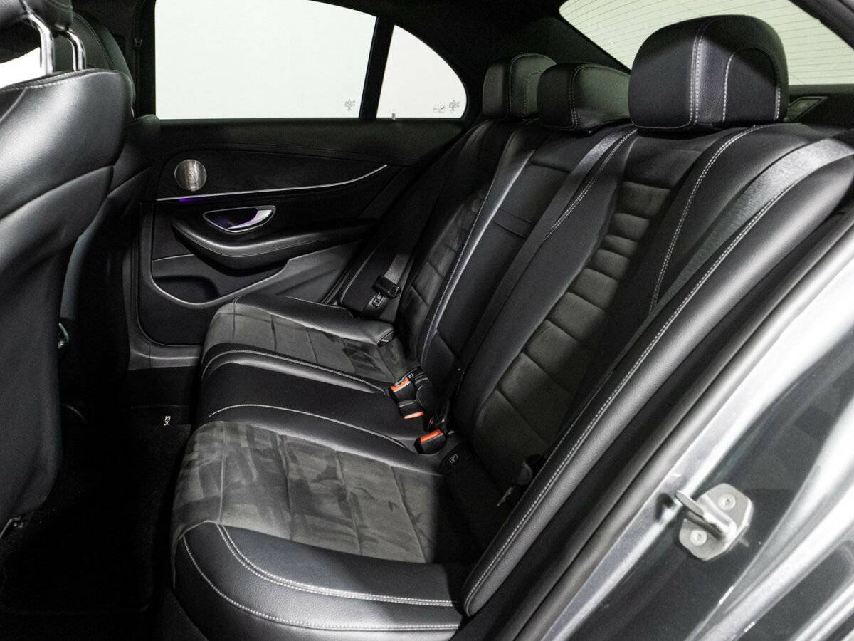 Купить Mercedes-Benz E-Класс с пробегом. Фото: #8