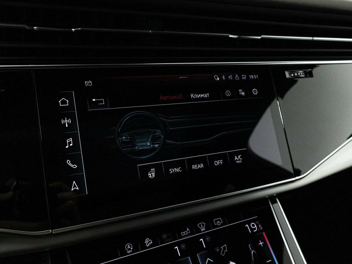 Купить Audi Q7 с пробегом. Фото: #22