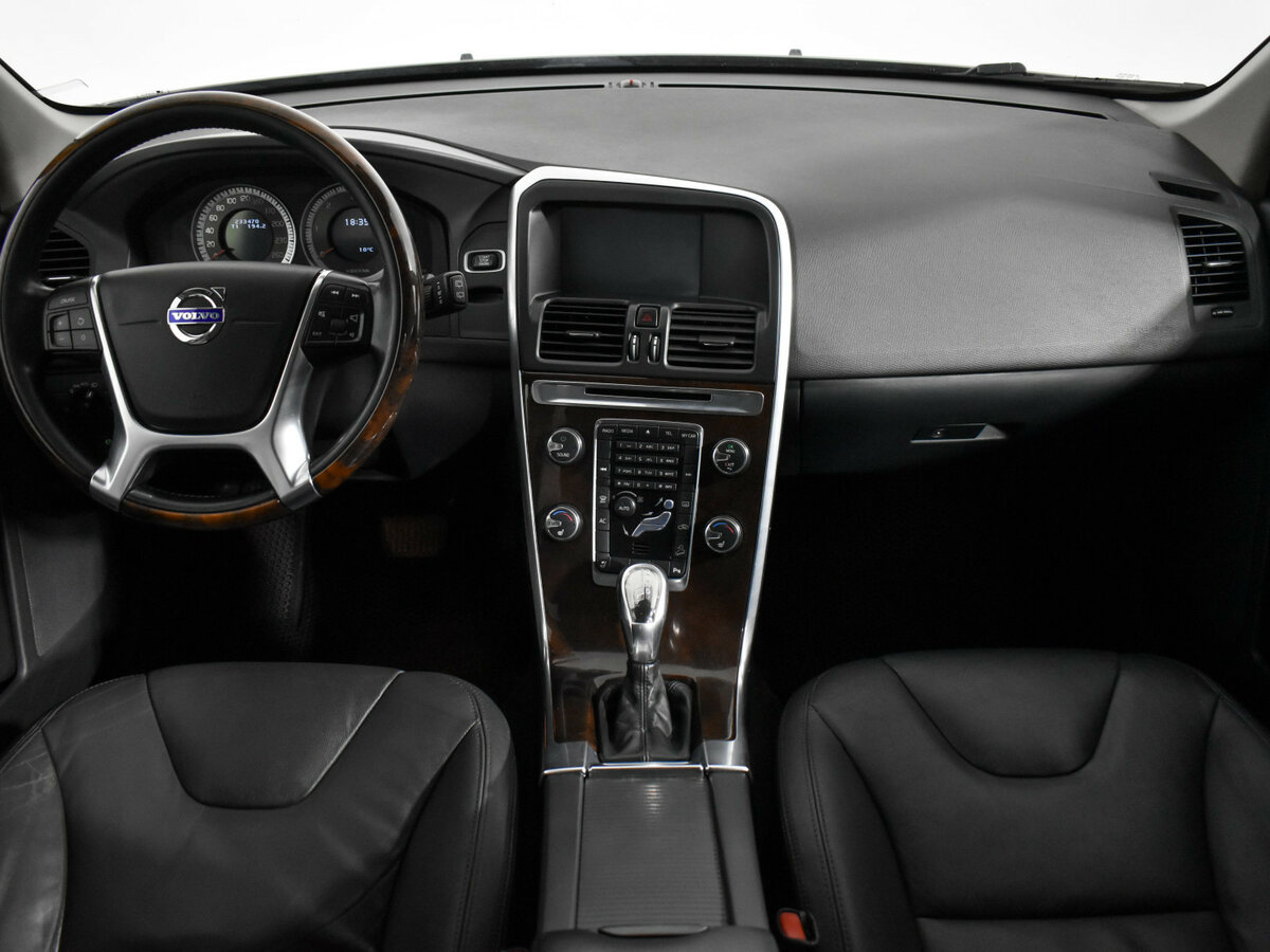 Купить Volvo XC60 с пробегом. Фото: #13
