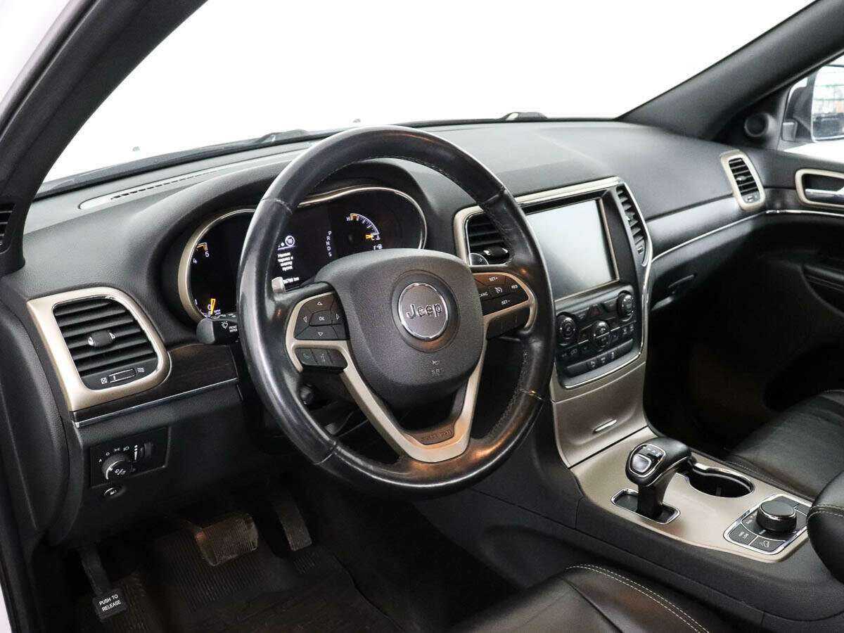 Купить Jeep Grand Cherokee с пробегом. Фото: #7