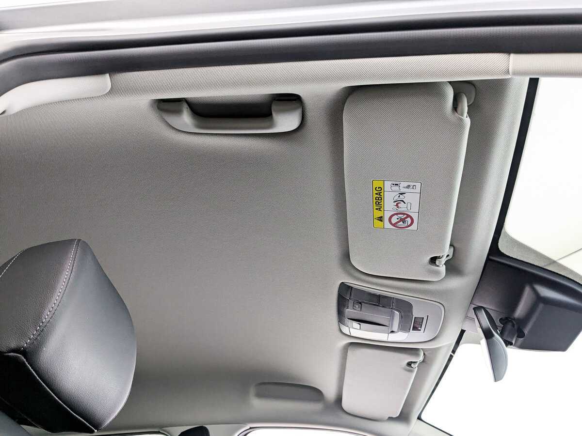 Купить Kia Sorento с пробегом. Фото: #18
