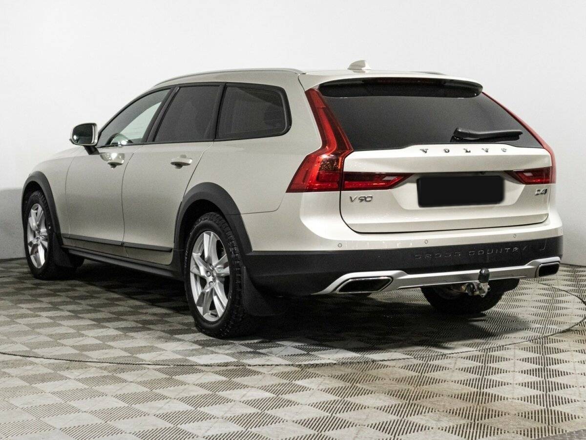 Купить Volvo V90 Cross Country с пробегом. Фото: #6