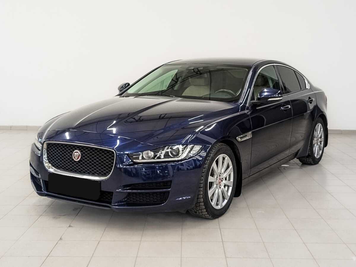 Купить Jaguar XE с пробегом. Посмотреть фото